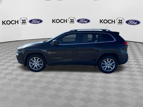 Used 2016 Jeep Cherokee Limited AWD/4WD image 4