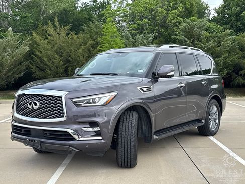 Used 2023 INFINITI QX80 Luxe w/ Cargo Package RWD image 6