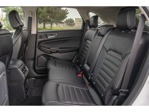 Used 2022 Ford Edge SEL w/ Convenience Package AWD/4WD image 13