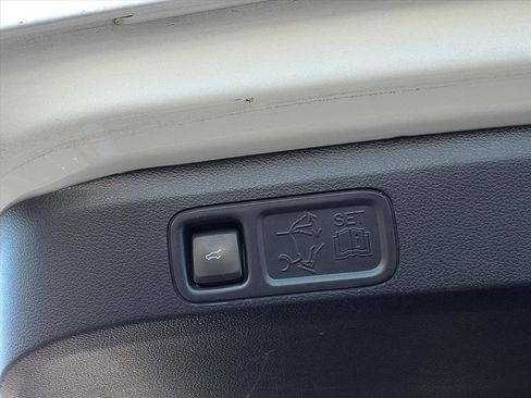 Used 2024 Ford Expedition Max Limited image 31