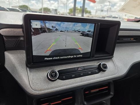 Used 2024 Ford Maverick XLT FWD image 8