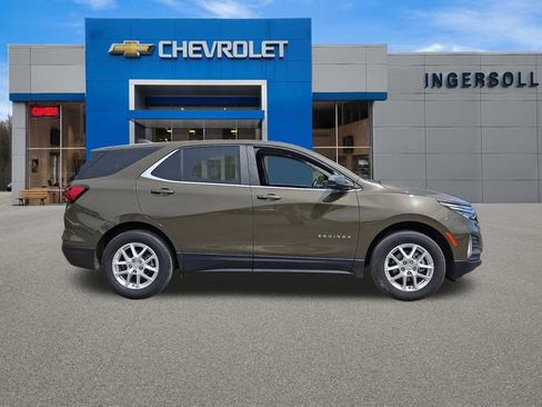 Used 2023 Chevrolet Equinox LT AWD/4WD image 27
