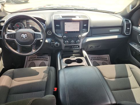 Used 2022 RAM 1500 Big Horn AWD/4WD image 36