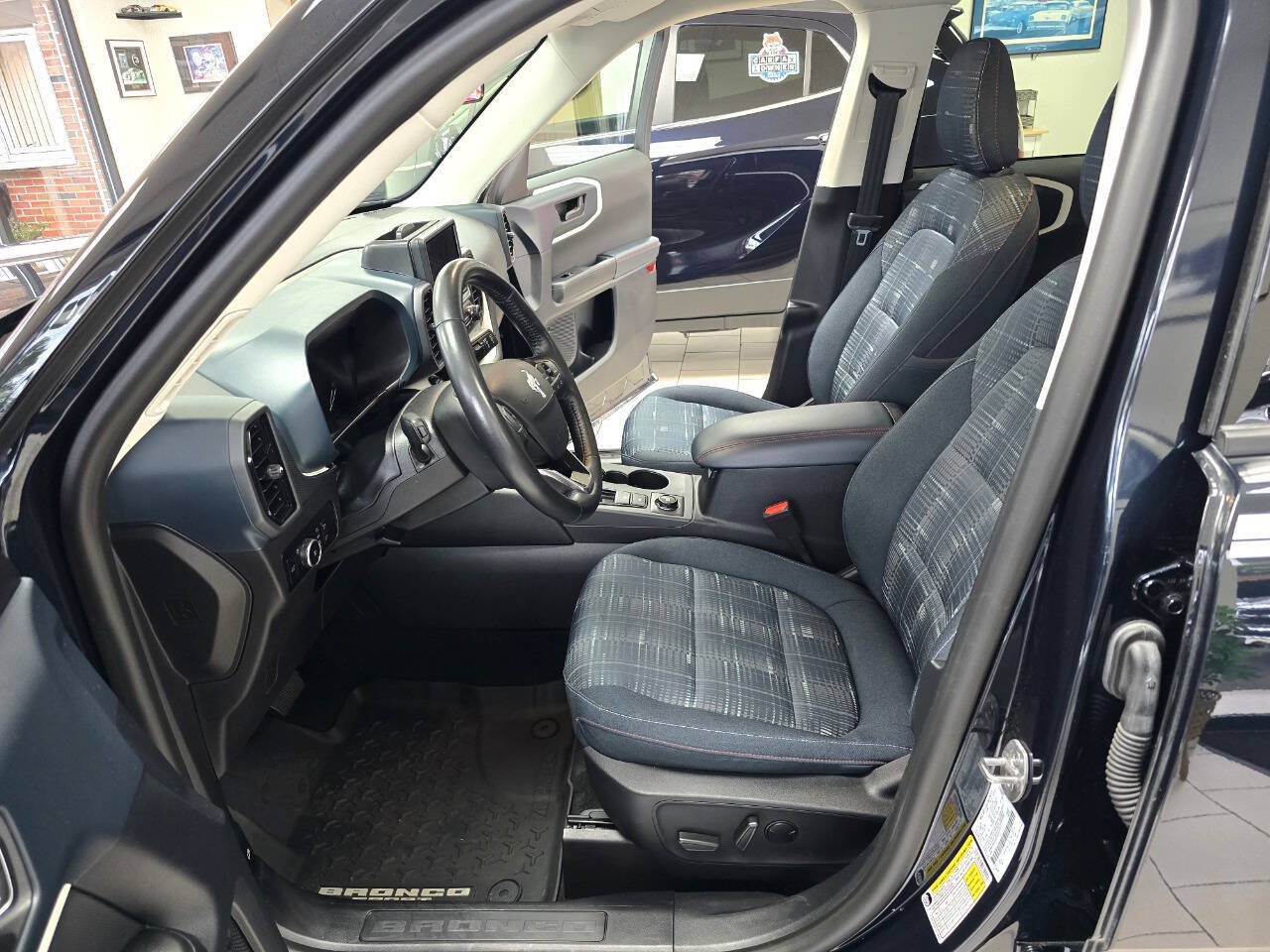 Used 2023 Ford Bronco Sport Heritage w/ Heritage Convenience Package AWD/4WD image 23