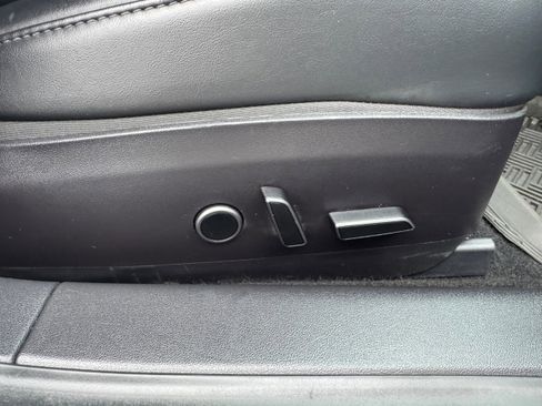 Used 2021 Tesla Model 3 Standard Range Plus image 17