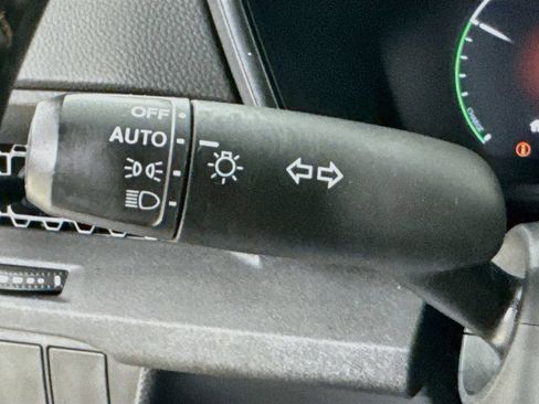 Used 2024 Honda CR-V Sport image 15
