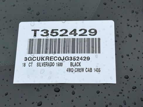 Used 2018 Chevrolet Silverado 1500 LT w/ All Star Edition image 14