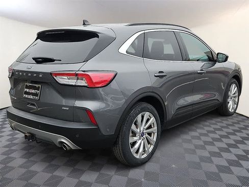 Used 2021 Ford Escape Titanium w/ Titanium Elite Package image 4