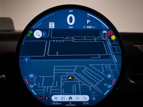 Used 2025 MINI Cooper 2-Door Hardtop image 10