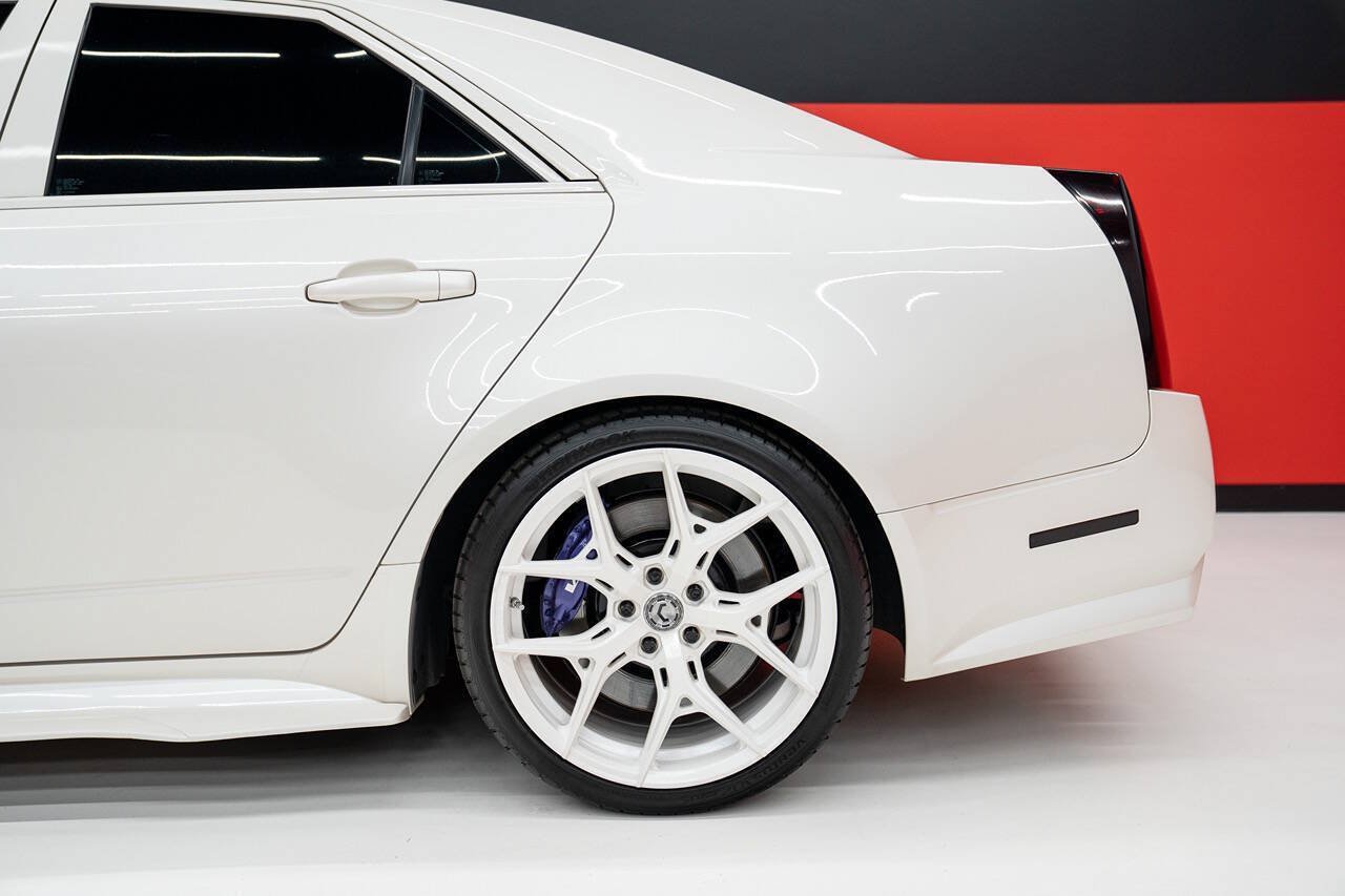 Used 2013 Cadillac CTS V RWD image 22