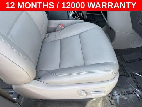 Used 2019 Toyota Sienna XLE FWD image 7