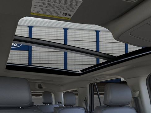 New 2026 Ford Expedition Active image 21