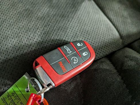 Used 2023 Dodge Challenger SRT Hellcat image 33