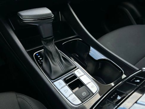 Used 2022 Hyundai Tucson SEL w/ Cargo Package image 17