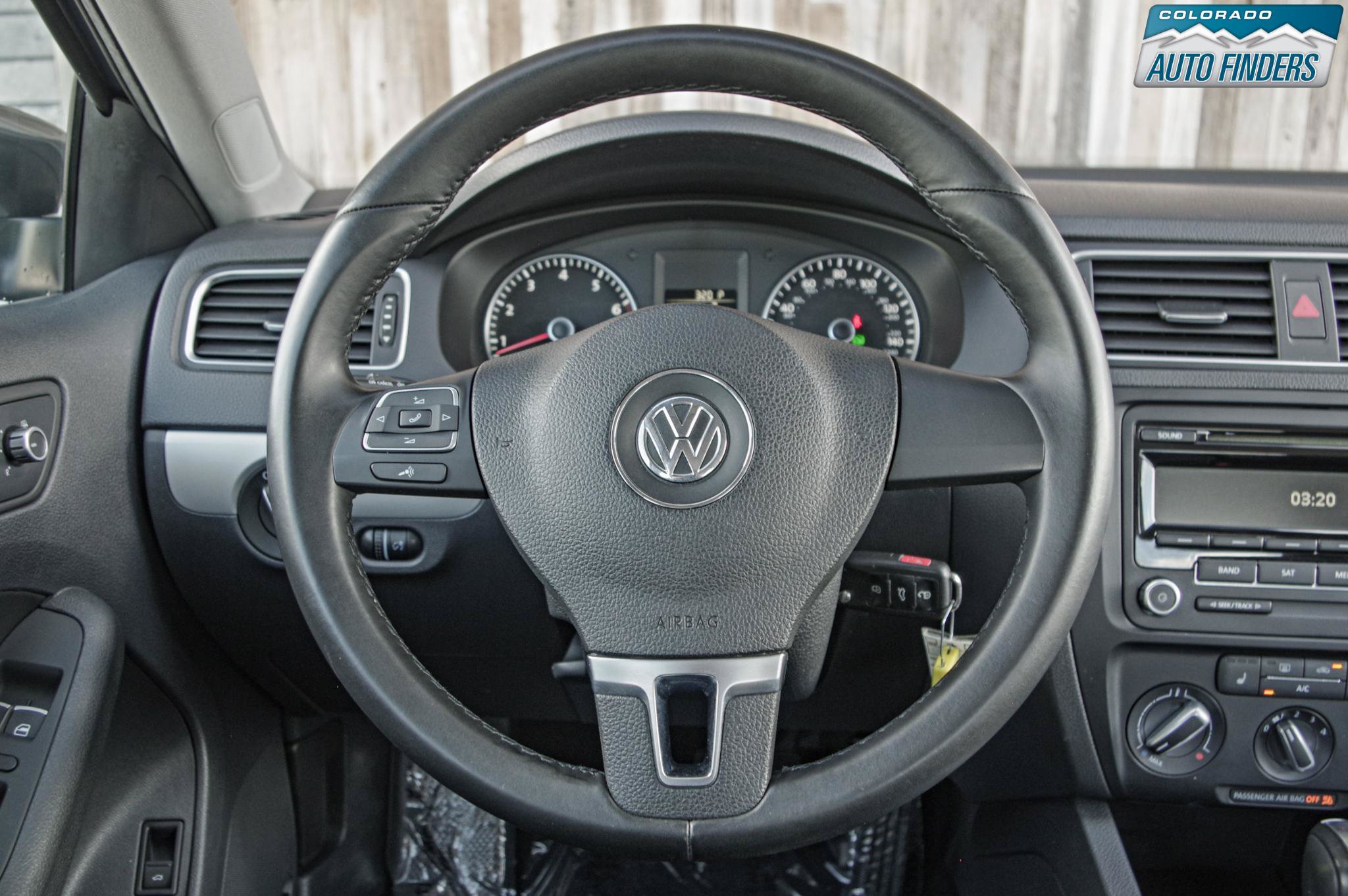 Used 2013 Volkswagen Jetta SE FWD image 13