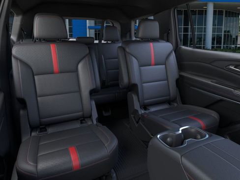 New 2026 Chevrolet Traverse RS w/ LPO, Floor Liner Package image 17