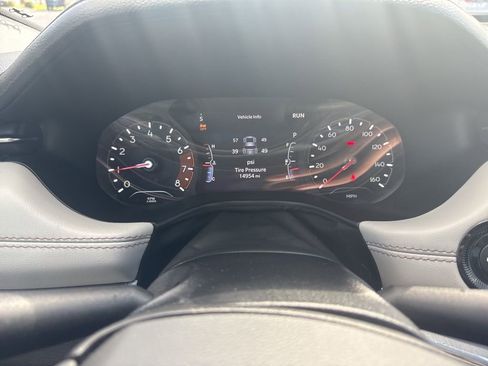 Used 2024 Jeep Compass Limited image 52