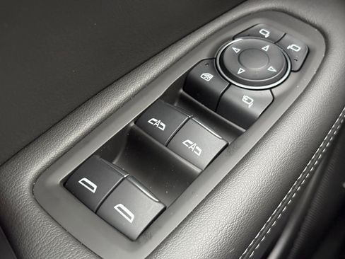 New 2025 Cadillac XT6 Sport w/ Technology Package image 33