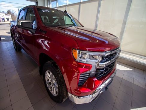 Certified 2023 Chevrolet Silverado 1500 LT image 4