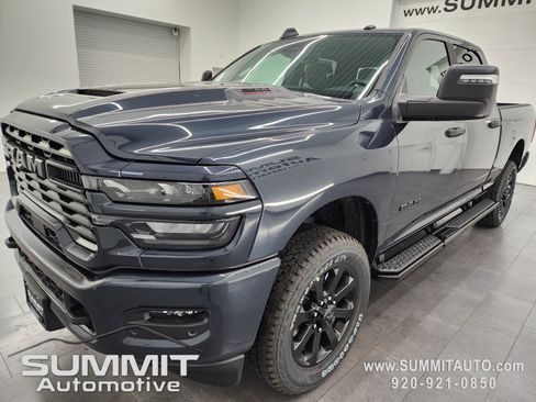 New 2026 RAM 2500 Big Horn AWD/4WD image 7