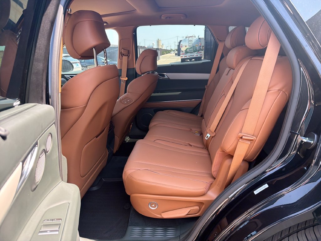 New 2026 Genesis GV80 2.5T Prestige AWD/4WD image 12