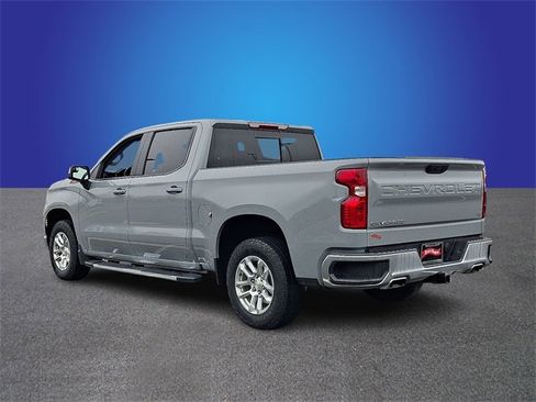 Used 2024 Chevrolet Silverado 1500 LT w/ Z71 Off-Road Package image 6