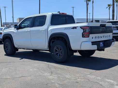 New 2026 Nissan Frontier PRO-4X w/ Pro Premium Package AWD/4WD image 4