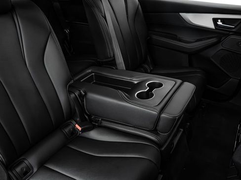 New 2026 Acura MDX SH-AWD image 24