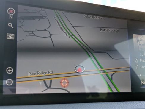 Used 2023 Lexus IS 500 image 27