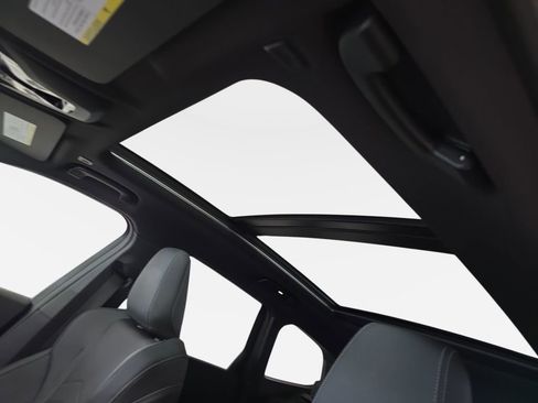 Used 2025 BMW X1 xDrive28i w/ Convenience Package image 28