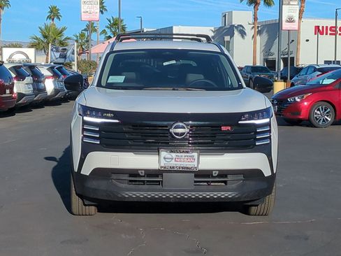 New 2026 Nissan Kicks SR image 7