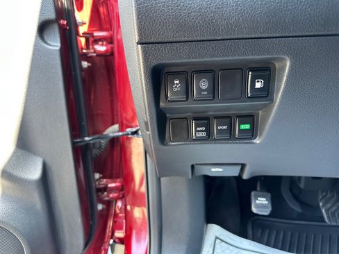 Used 2020 Nissan Rogue SV AWD/4WD image 21