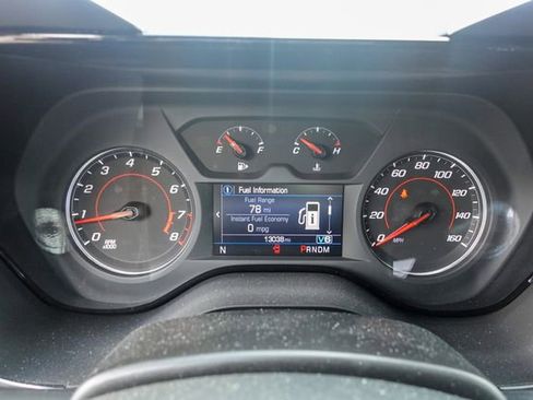 Used 2021 Chevrolet Camaro LT w/ RS Package image 17