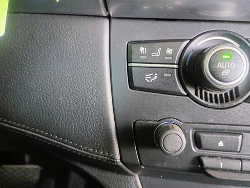 Used 2012 BMW X6 M image 48