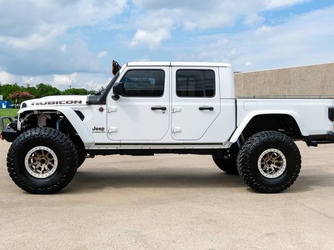 Used 2020 Jeep Gladiator Rubicon AWD/4WD image 11