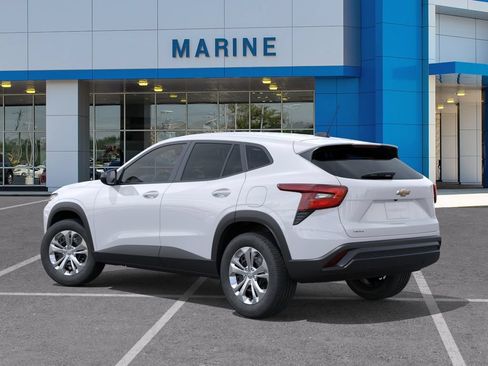 New 2026 Chevrolet Trax LS FWD image 3