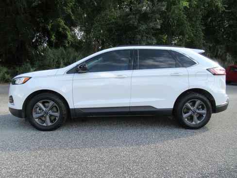 Used 2022 Ford Edge SEL w/ Sport Appearance Package AWD/4WD image 4