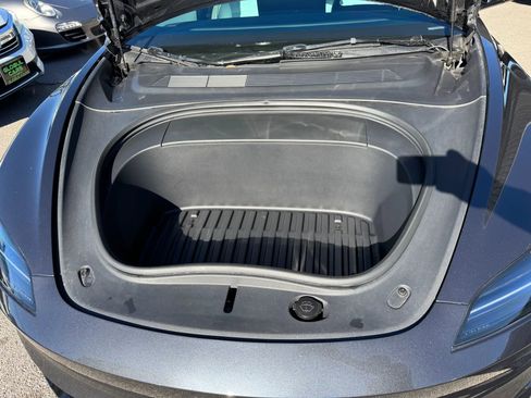 Used 2024 Tesla Model 3 Performance image 28