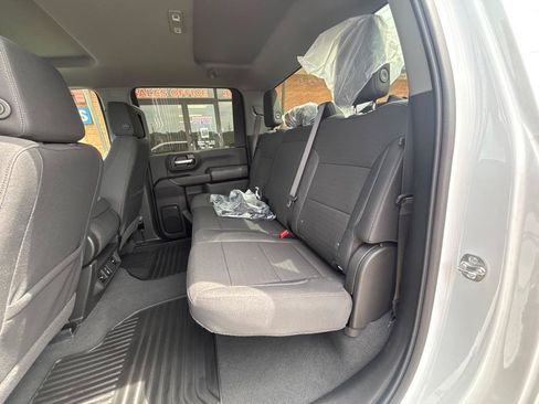 Used 2026 Chevrolet Silverado 2500 Custom w/ Custom Value Package AWD/4WD image 29