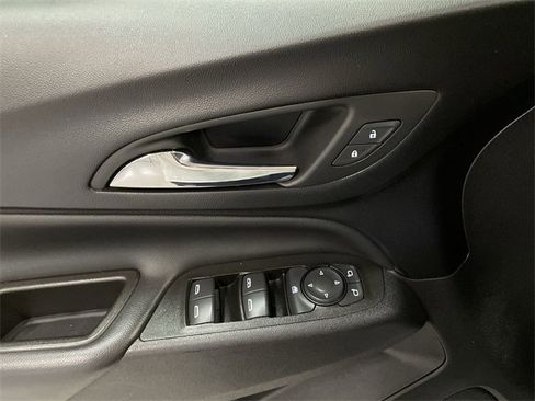 Certified 2023 Chevrolet Equinox LT image 22