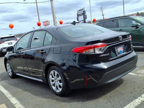 Certified 2024 Toyota Corolla LE image 15