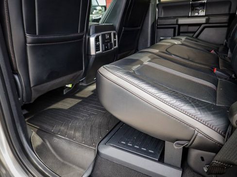 Used 2021 Ford F250 Platinum w/ FX4 Off-Road Package AWD/4WD image 33