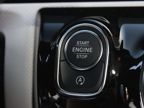 Certified 2026 Mercedes-Benz CLA 250 image 25