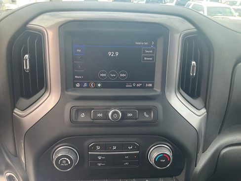 Used 2024 Chevrolet Silverado 2500 Custom w/ Custom Value Package image 22