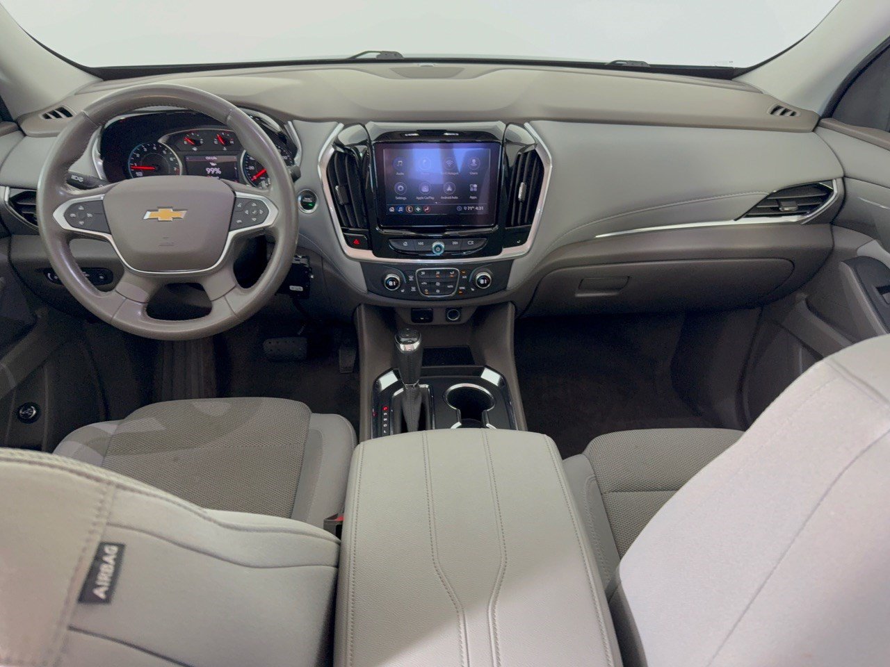 Used 2020 Chevrolet Traverse LT FWD image 17