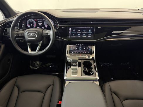 Used 2025 Audi Q7 3.0T Premium AWD/4WD image 26
