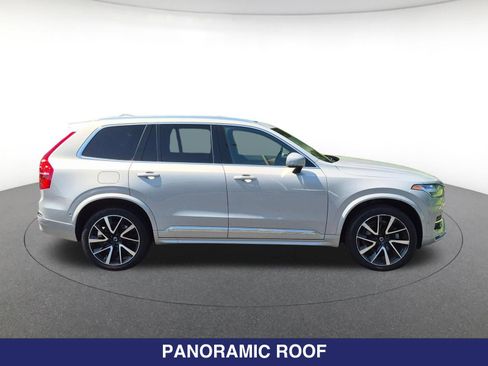 Used 2023 Volvo XC90 B6 Plus AWD/4WD image 5