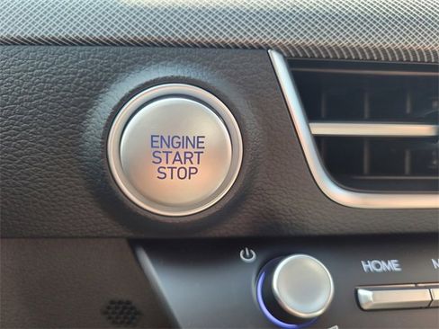 New 2025 Hyundai Sonata SEL image 18