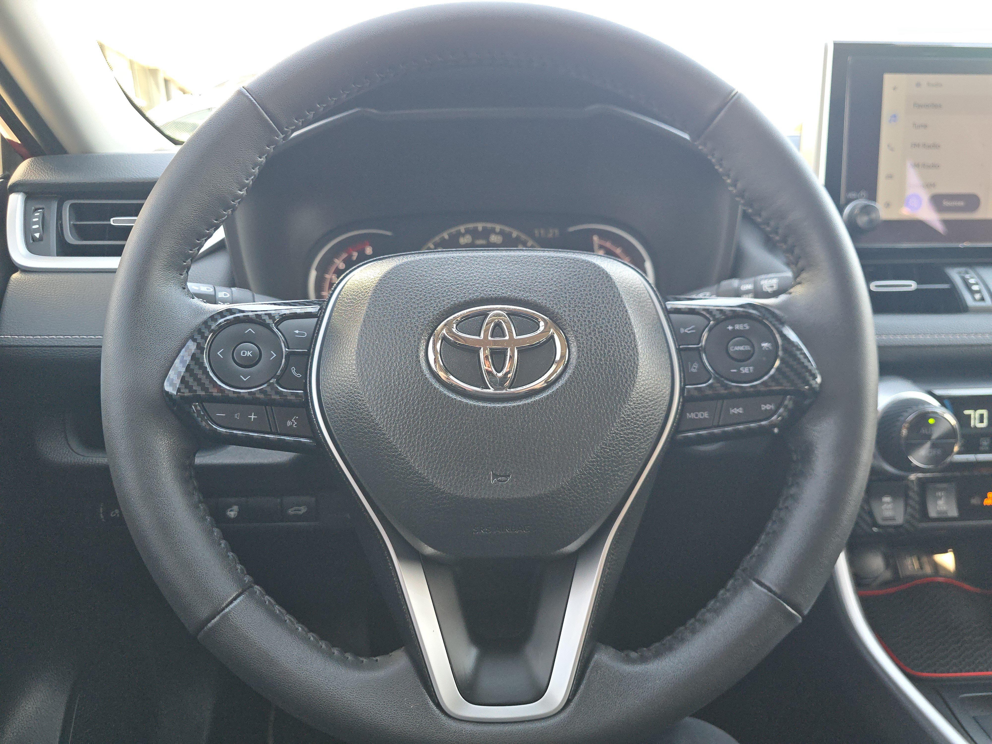Used 2025 Toyota RAV4 XLE Premium w/ Weather Package AWD/4WD image 23