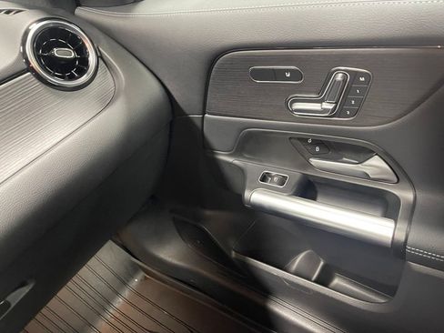 Used 2026 Mercedes-Benz GLA 250 4MATIC image 27